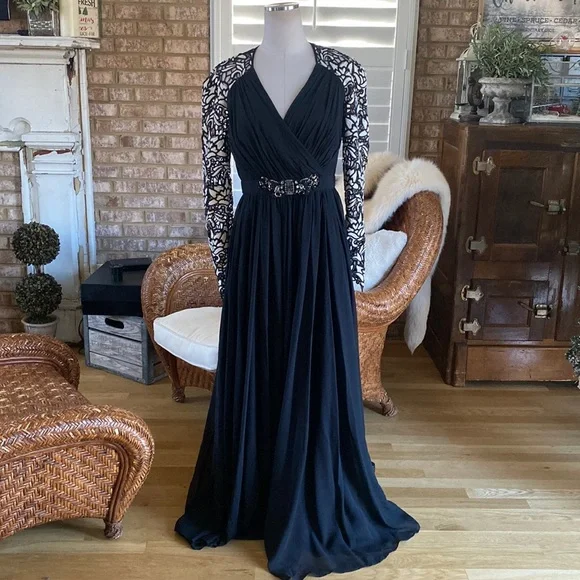 Badgley Mischka | Dresses | Badgley Mischka Collection Black Formal Dress  Crochet Sleeveless 6 Excellent | Poshmark